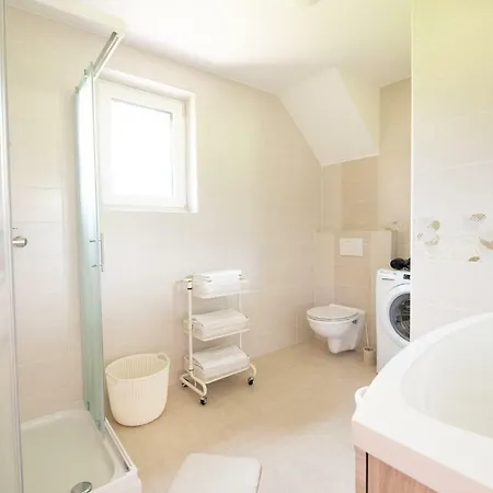 Apartmán Gala House *